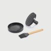 BBQ set s prešom za hamburgere i kistom