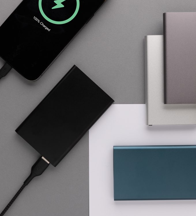 Powerbank 4000 mAh - Slika 9