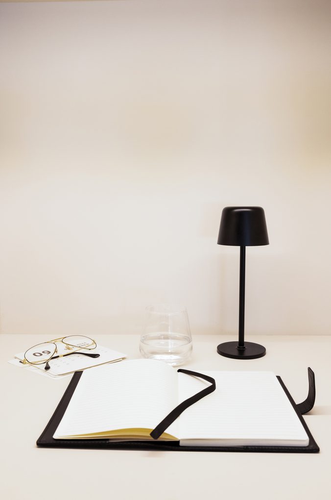 Zenic stolna lampa punjiva putem USB-a - Slika 12
