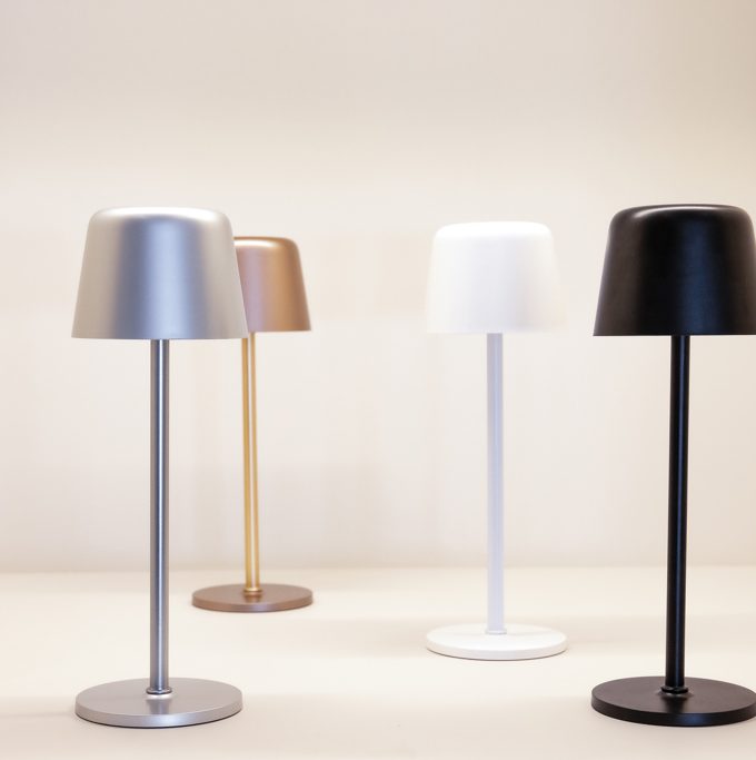 Zenic stolna lampa punjiva putem USB-a - Slika 13