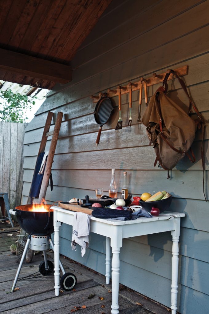 BBQ set s prešom za hamburgere i kistom - Slika 7