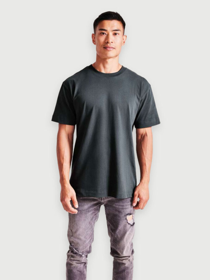 Heavyweight T-shirt