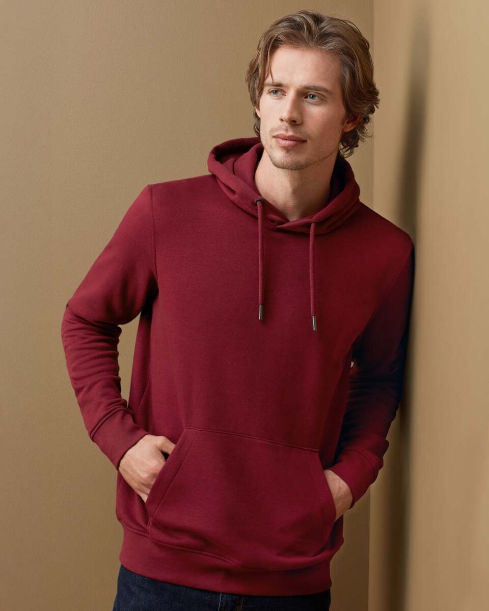 Regular hoodie – kroj